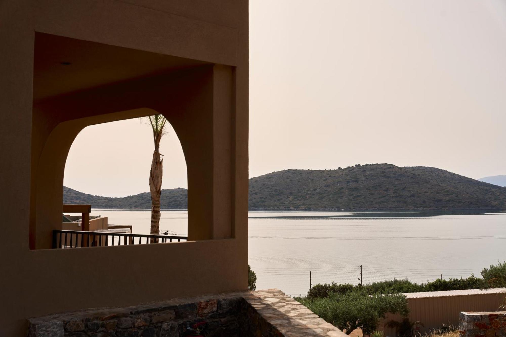 Elounda Infinity Exclusive Resort & Spa - Adults Only Dış mekan fotoğraf