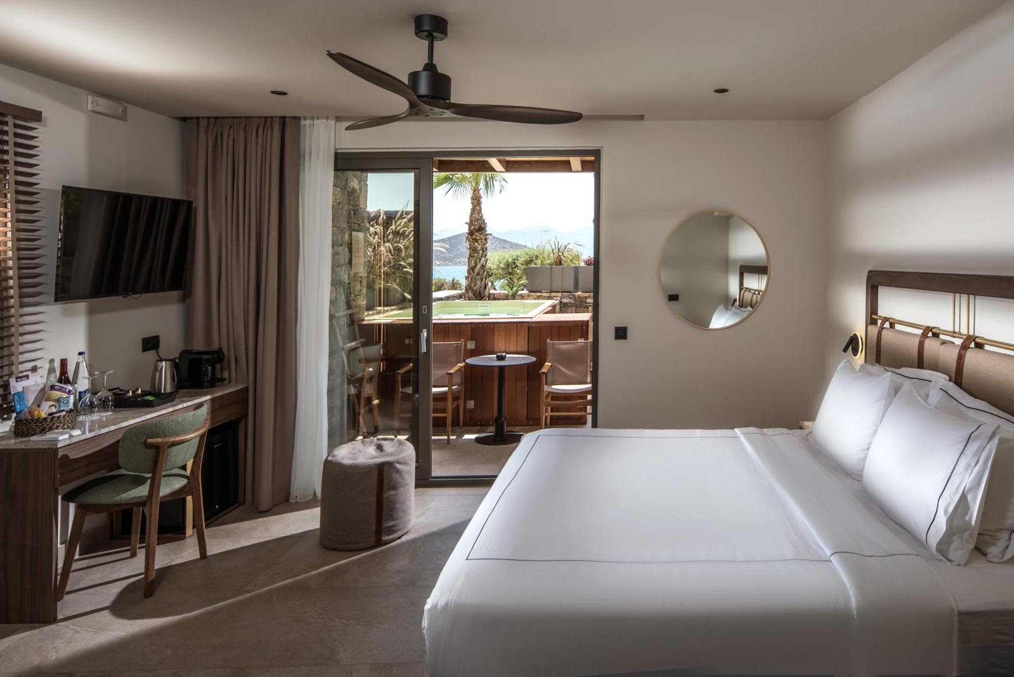 Elounda Infinity Exclusive Resort & Spa - Adults Only Dış mekan fotoğraf